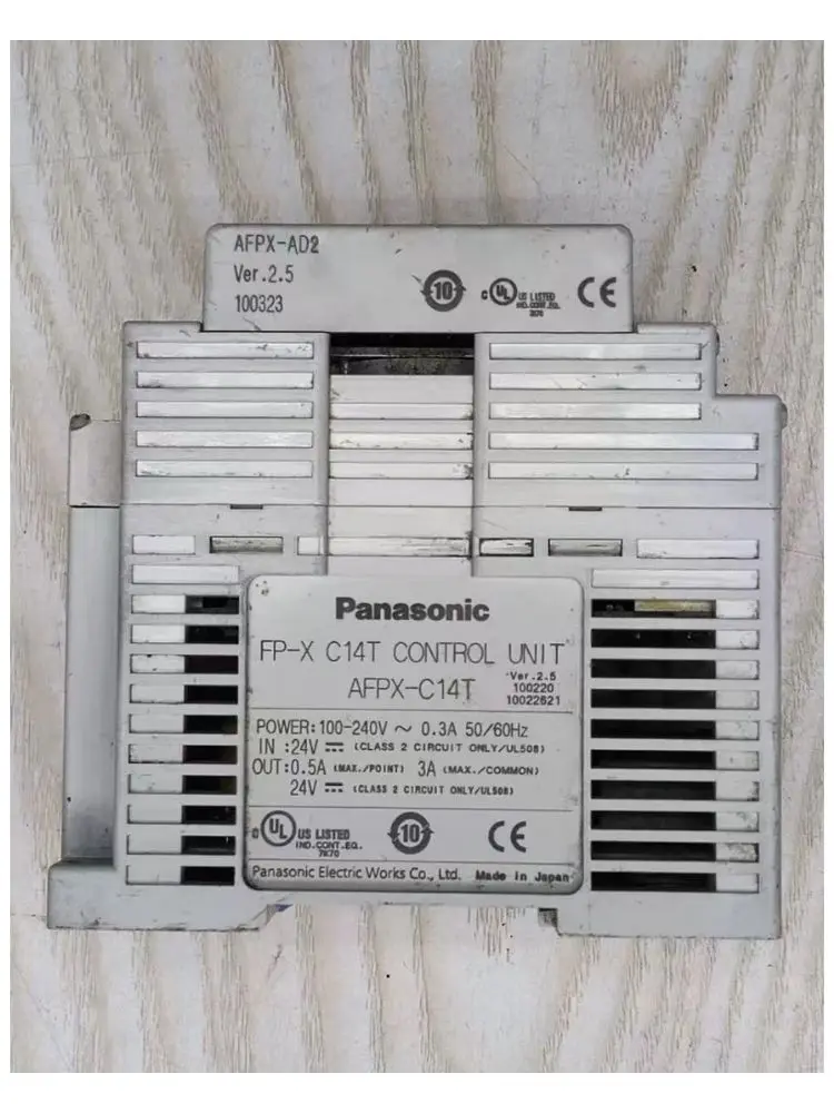 Б/у PLC FP-X C14T функция хорошо протестирована и отправлена быстро