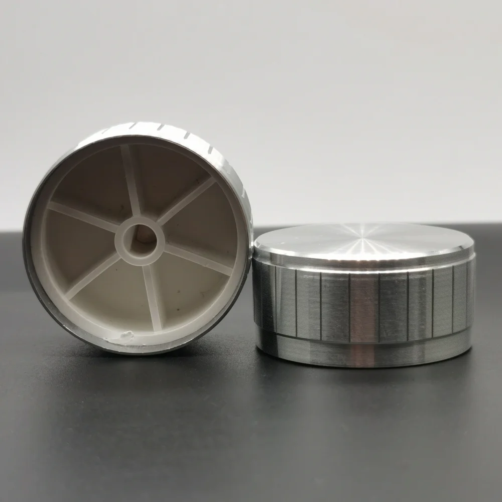 

Ручка потенциометра алюминиевый сплав 40x19 мм