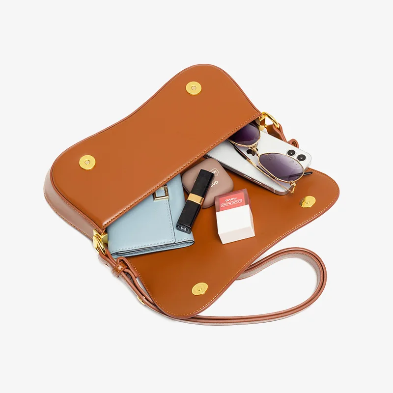 Cow Leather Underarm Bags Spring Summer Pillow Shape Rivet Decor Button Closure Versatile Shoulder Bag for Women GC80012