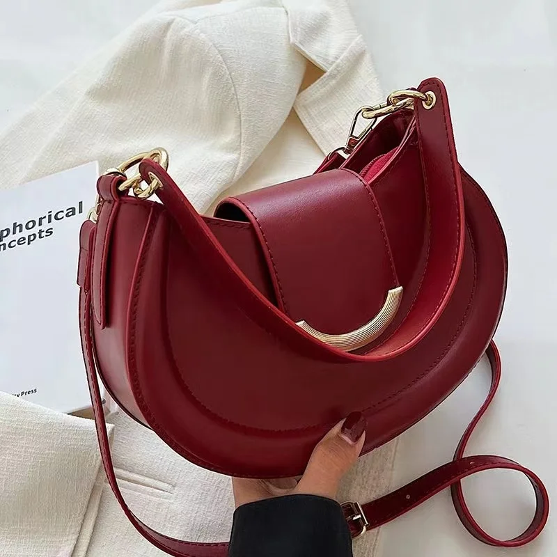 

Fashion Felt Shoulder Bags for Women Women's Subaxillary Bag Design Advanced Texture Armpit Handbags Purses Crescent Saddle Bag