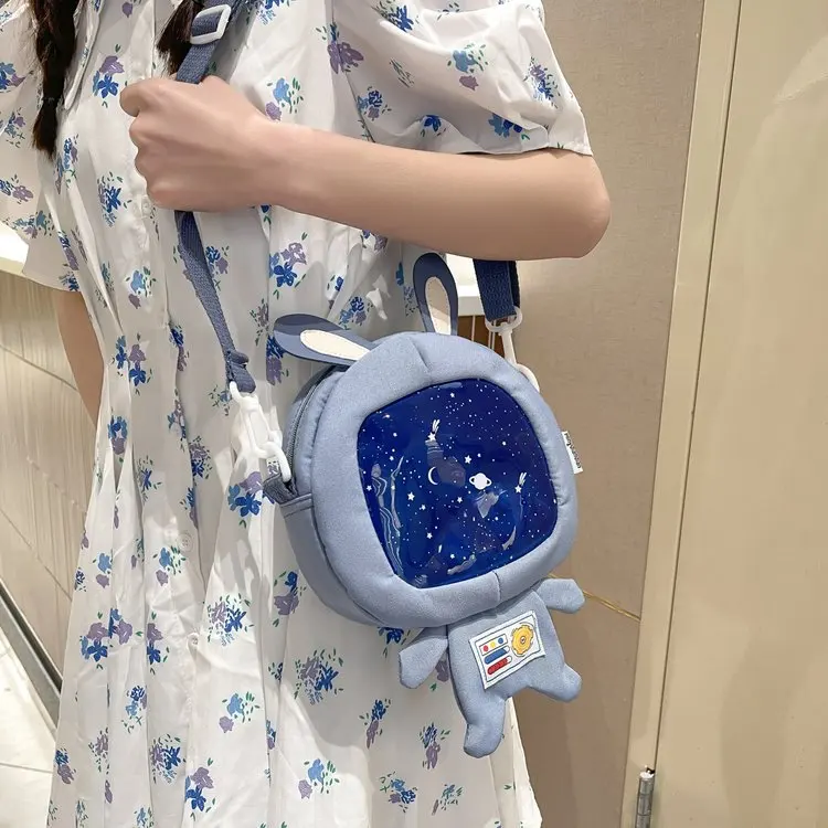 

Сумка кросс-боди в японском стиле с милым астронавтом и мультяшным рисунком для девушек, Студенческая мягкая нейлоновая мини сумка на плечо в стиле Харадзюку, лето 2023