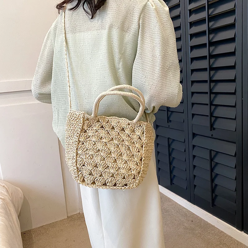 Jin Mantang2023 Summer Women Weave Straw Bag 2023 New In Travel Beach Crossbody Bags Handmade Lady Bucket Shoulder Side Handbags
