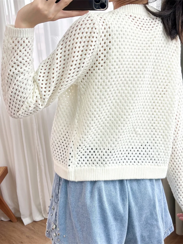 Женский вязаный кардиган хлопковый ажурный с круглым вырезом и пуговицами