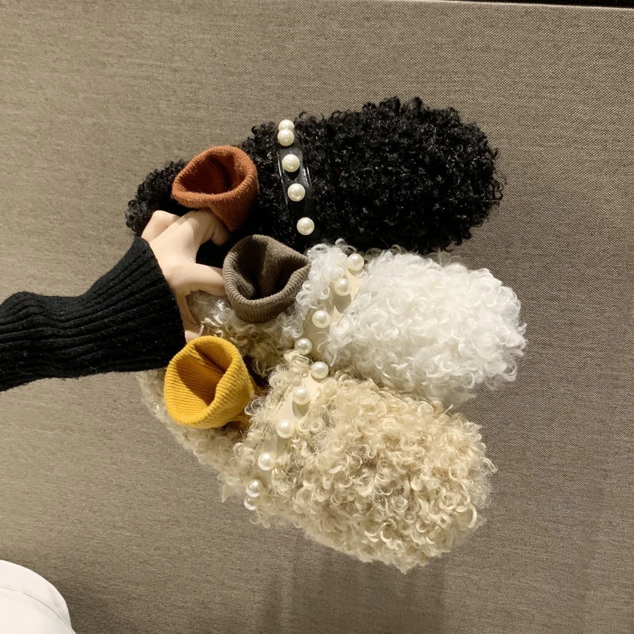 2022 Cashmere Lambswool Flats Femme Slip on Plush Winter Ladies Shoes Curly Furry Loafers Women Zapatos Casual shoes