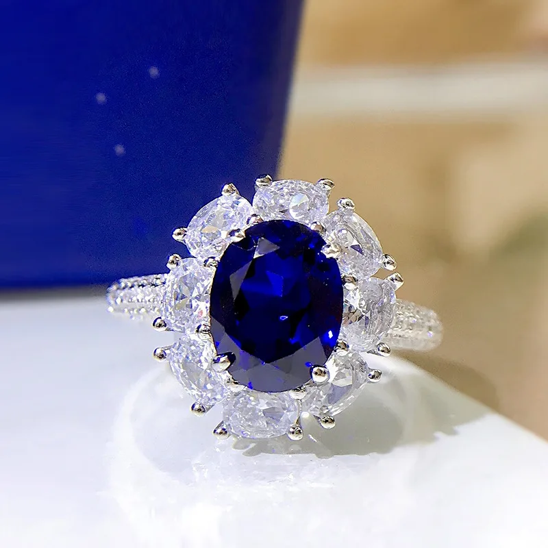 

Женское кольцо из серебра 2022 пробы, с сапфиром