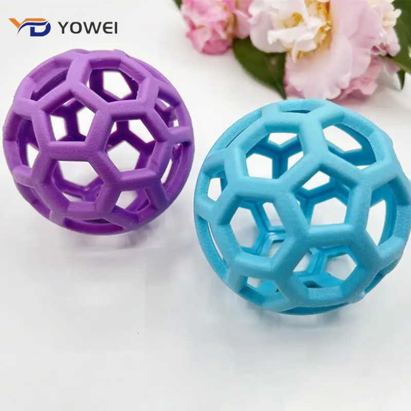 

Dog Natural Rubber Chew Toy Dog Geometric Safety Ball Pet Interactive Balls Puppy Training Playing Teeth Cleaning Hollow Toys