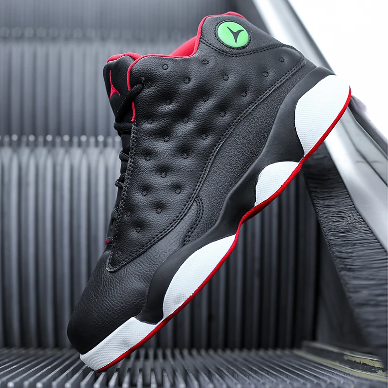 

2022 New Mens Basketball Shoes Leather High Top Sport Trainers For Man Wearable Outdoor Training Shoes Designer Boy Basket Shoes