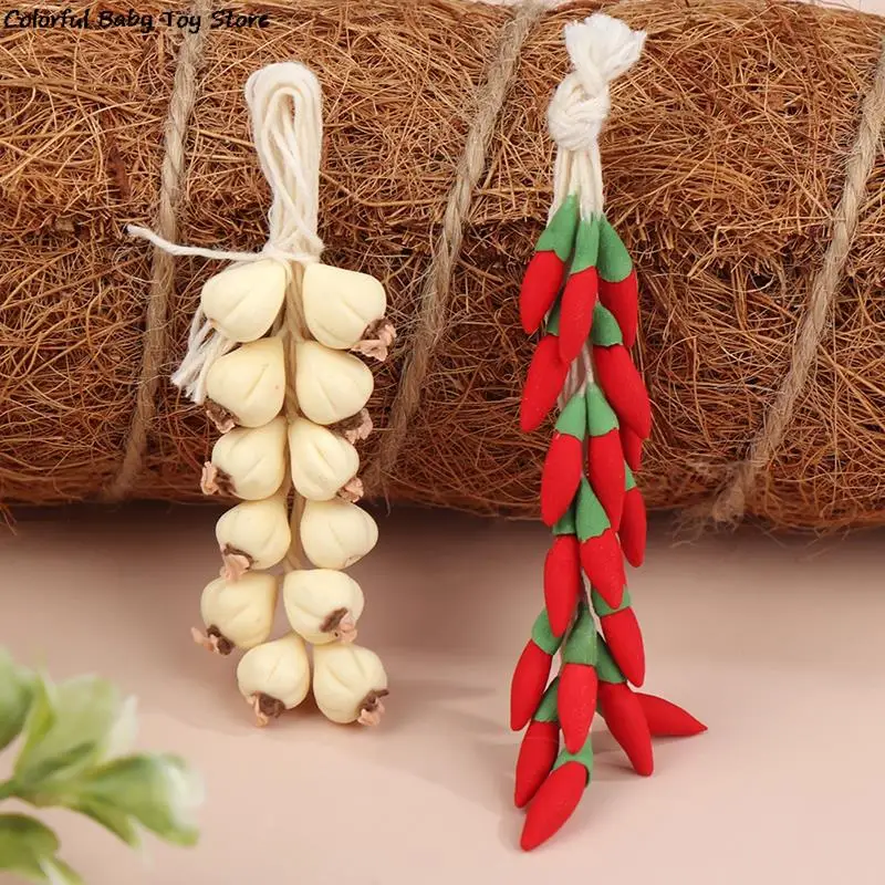 

1String 1:12 Dollhouse Miniature Garlic Chili Pepper Whole String Condiment Kitchen Food Model Living Scene Decor Toy