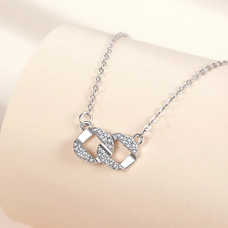 

Sterling Silver S925 Digital Infinite 8 Necklace Diamond-Embedded Infinite Loop Love Necklace Fashion Design Sense