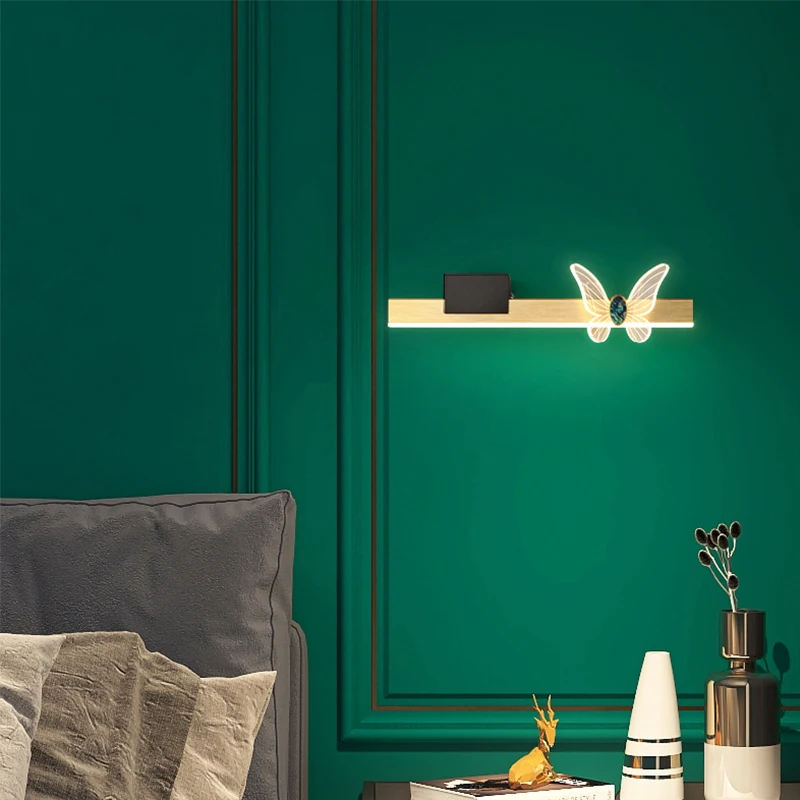 

Wall lamp bedroom bedside lamp Nordic modern minimalist light luxury creative net red butterfly living room aisle wall lamp