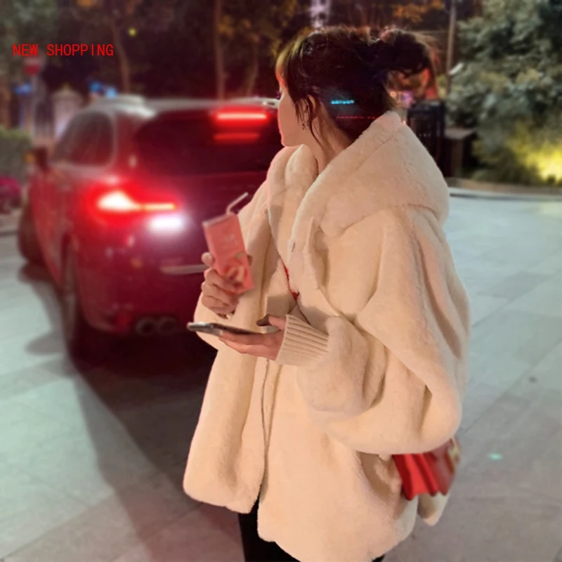 2021 New Faux Fur Imitation Fur Women Coat Hooded Short Casual Oversized Soft White Mink Coat Fake Rabbit Fur Coat Fashion Women