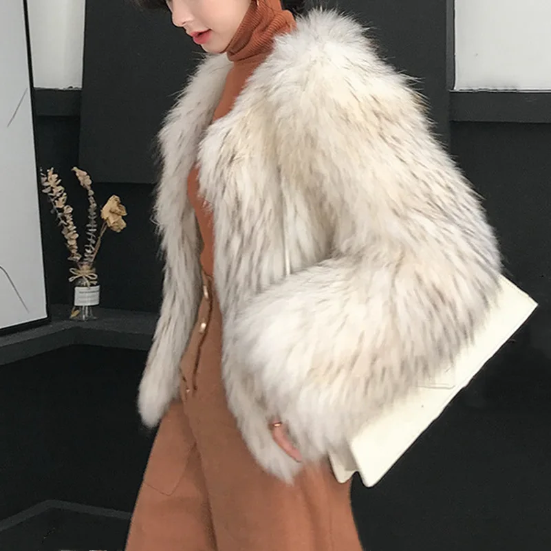 Sexy New Winter Warm Fur Coat Women's Furry Faux Fox Fur Jacket Luxury Fashion Overcoat Woman O-Neck Long Sleeve Fake Fur Jacket