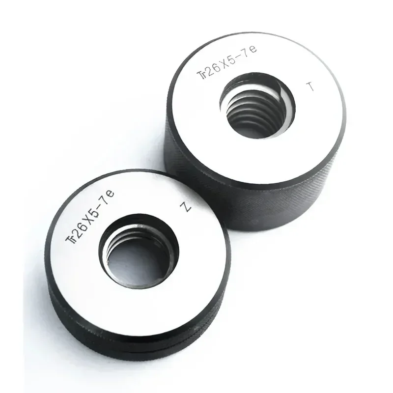 Т-образное кольцо с винтовой резьбой Tr 32x3 GO &amp NOGO RH