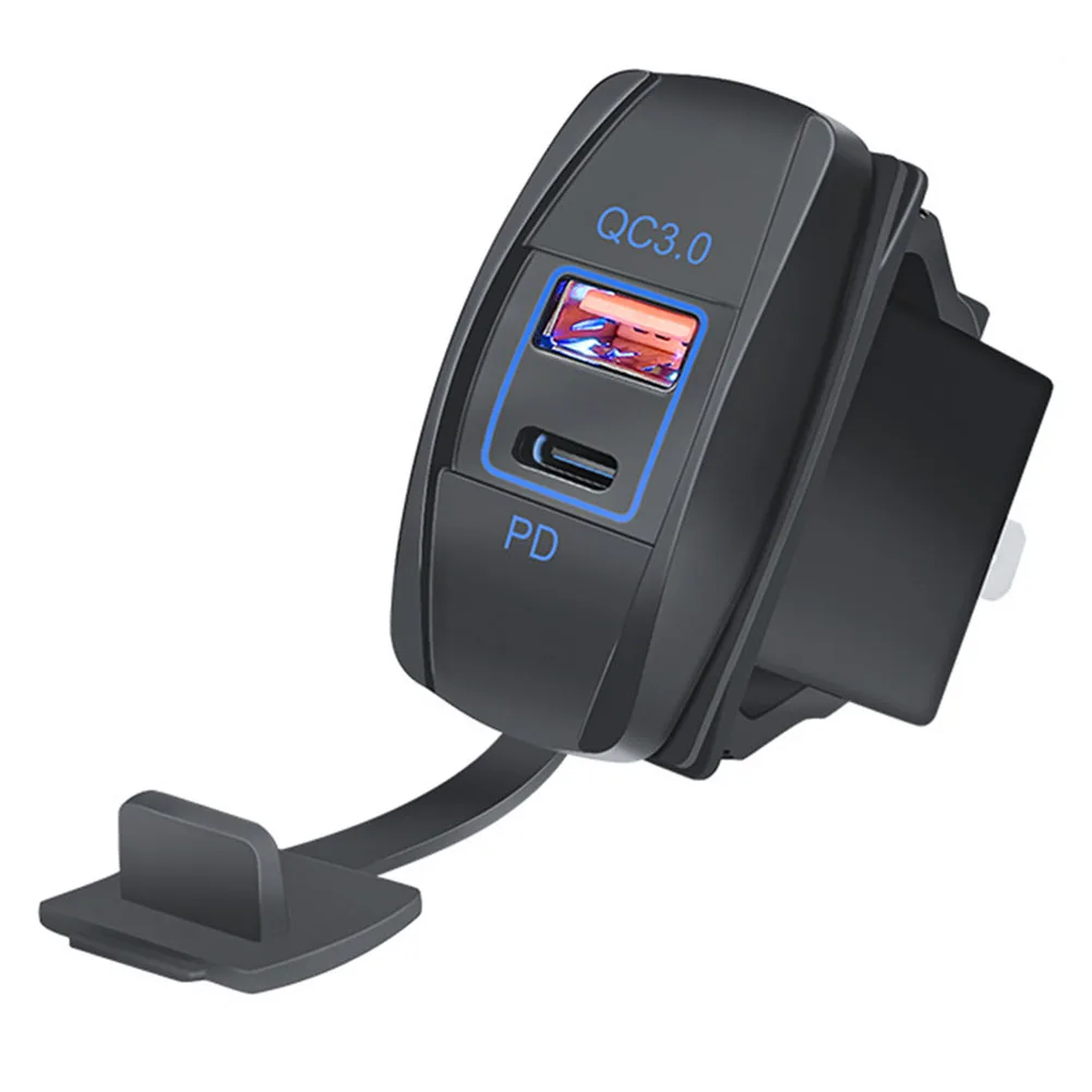 

Переключатель с двумя USB-портами для зарядки PD и QC3.0