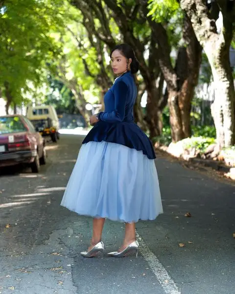 Небесно-голубые тюлевые женские юбки до середины икры эластичная трапециевидная