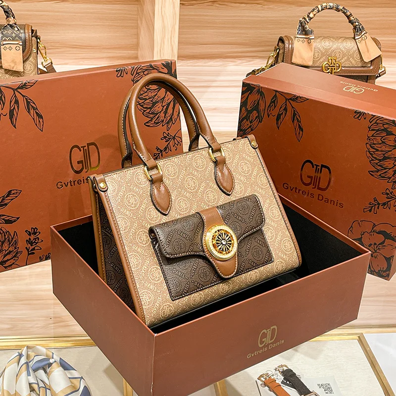 2023 new fashion portable Tote bag senior light luxury everything temperament commuter one shoulder oblique span women's bag