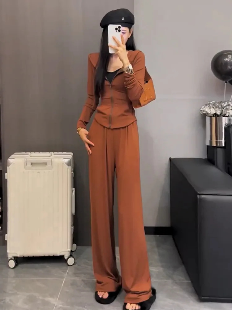 Весенний женский облегающий пиджак со шнуровкой на талии и капюшоном брюки с