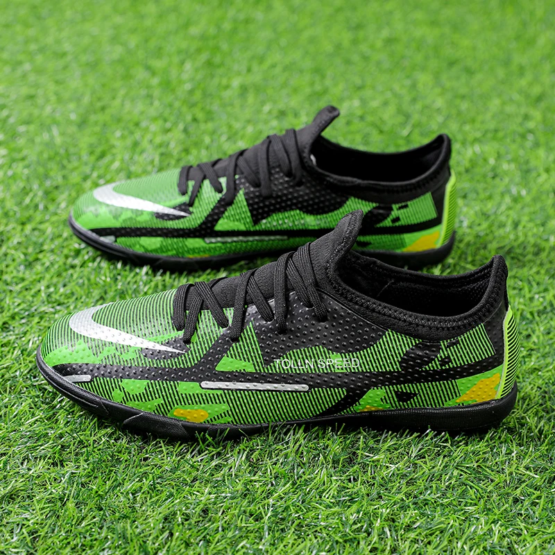 SENAGE Professional Men Footboot Boots Top Quality Soccer Shoes Turf Grass Male Teenagers Ultralight Non-Slip Footboot Training