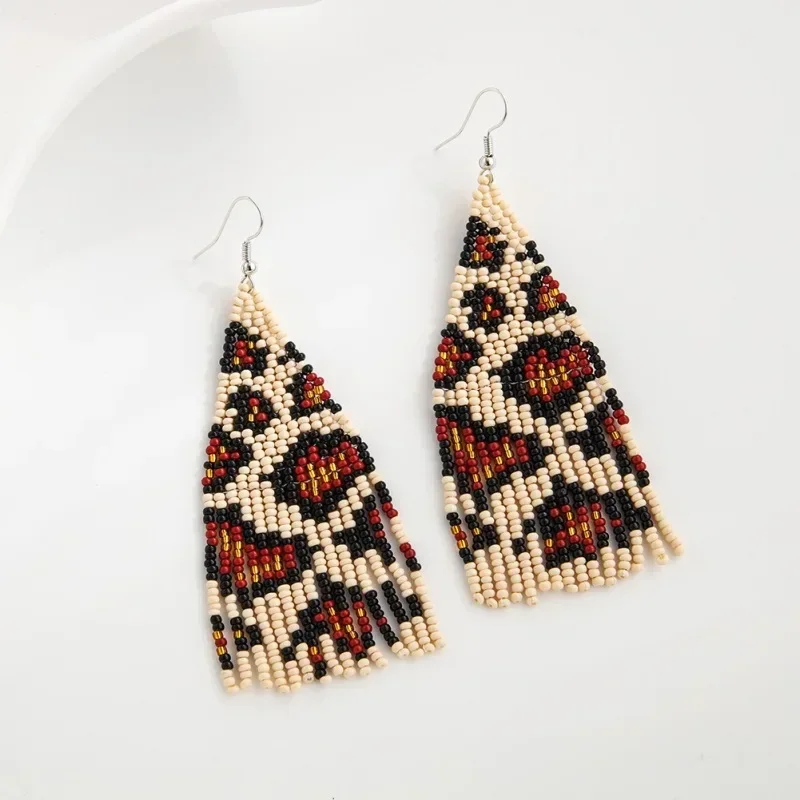 Серьги из бисера Леопардовый принт Дизайн Геометрия Оригинальность Кисточка