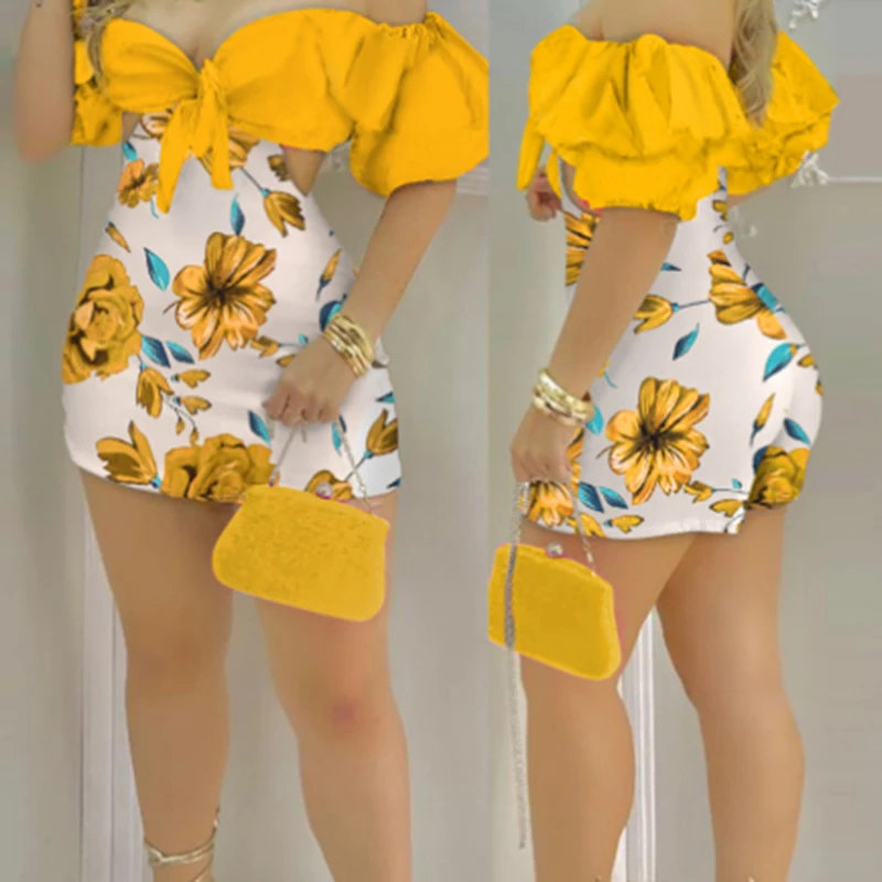 

2023 Women Summer Off Shoulder Floral Print Ruffles Cutout Design Romper Knotted Puff Sleeve Skinny Playsuits
