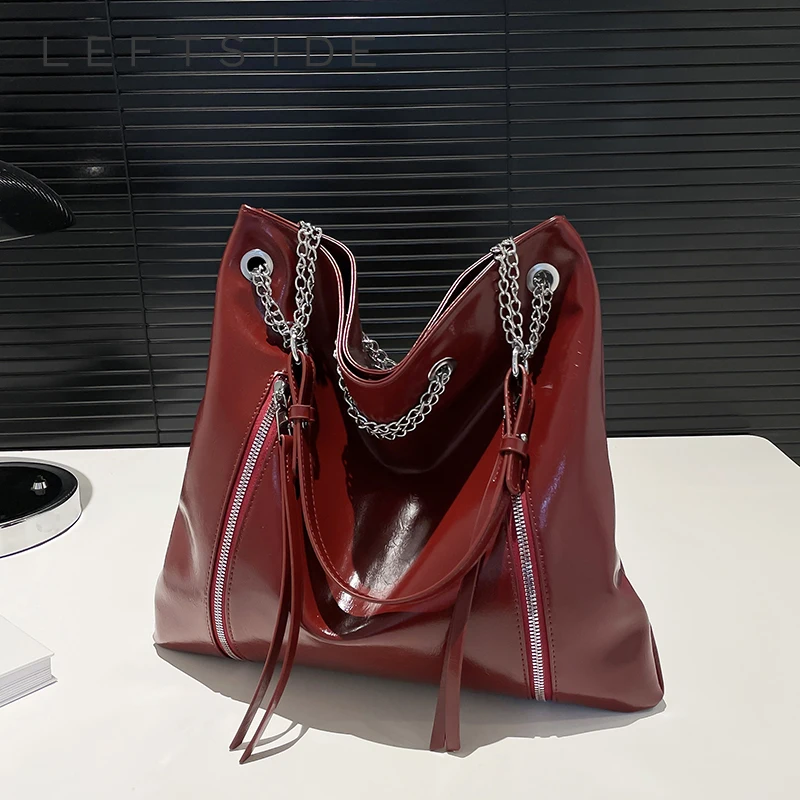 Левая сторона маленькая женская сумка на плечо из искусственной кожи с цепочкой