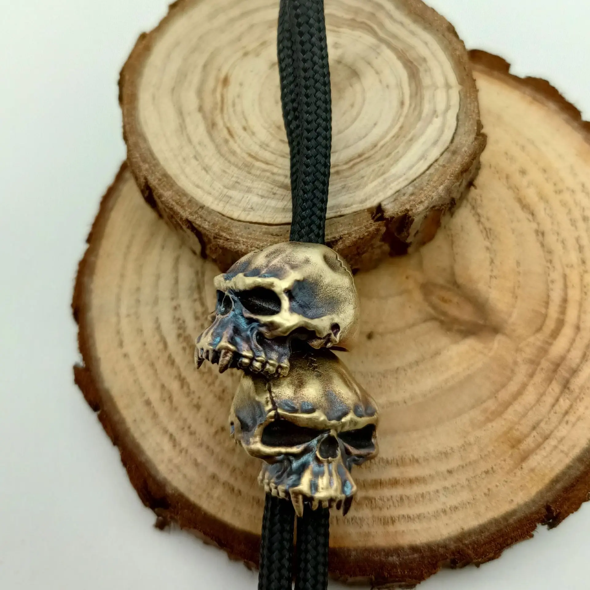 

1PC EDC Tool Orc Skull Retro Brass Copper Paracord Beads Lanyard Pendants Knife Beads Parachute Cord Pendants Beads