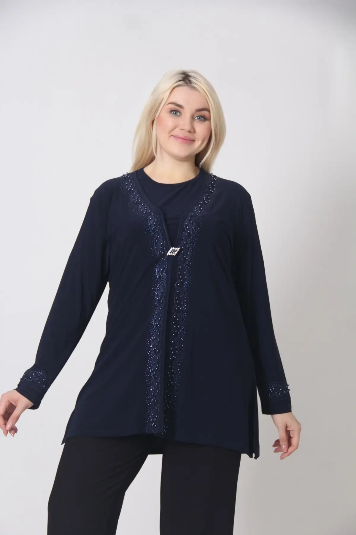 Рисунок 3 - Женское стильное свадебное платье