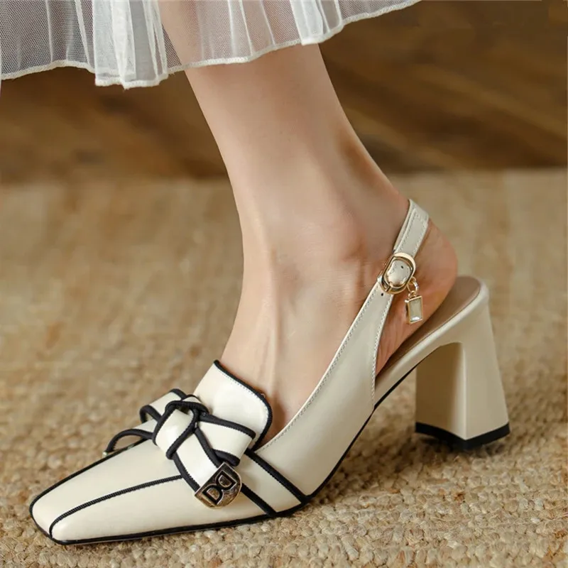 

Женские босоножки из натуральной кожи, размеры 34-46