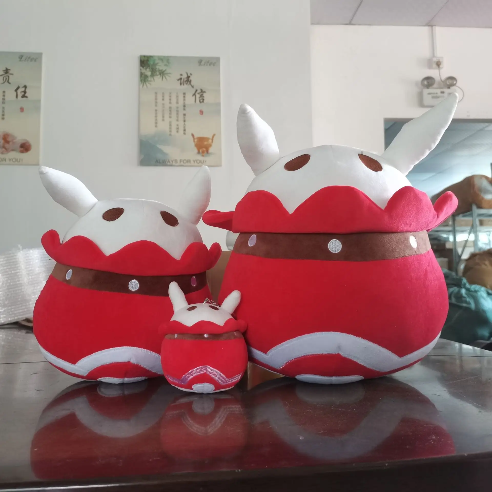 

Аниме игра Genshin Impact Klee Ganyu Keqing Bomb Dango плюшевая подушка Kawaii реквизит для косплея мягкая Набивная игрушка брелок Подвеска подарок