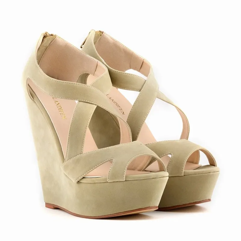 

2022 European and American women's large wedge heel hollow sandals 3007