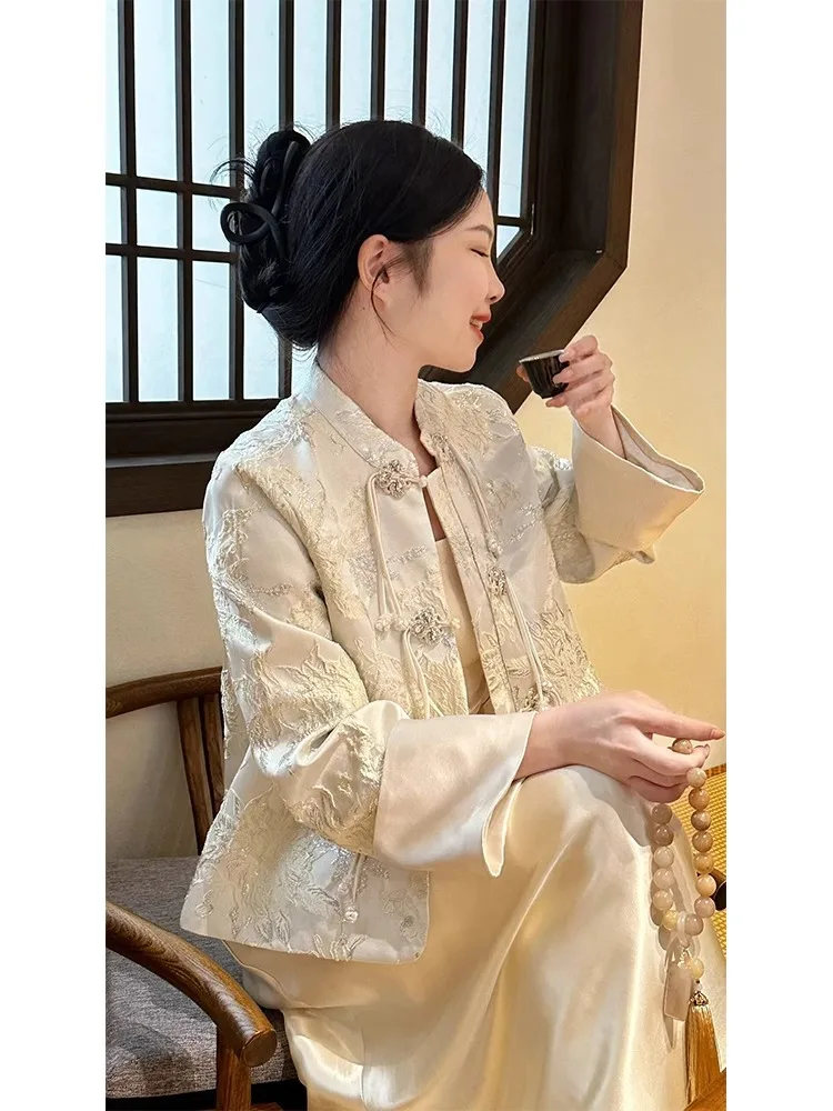 Новинка 2024 Ранняя осень Новая китайская модель улучшенная Женская атласная