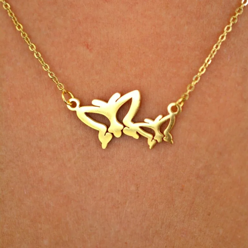 

Clavicle Short Punk Gold Silver Color Butterfly Chain Necklace Gothic Jewelry Pendant Women's Girl Gift New Fashion Wholesale
