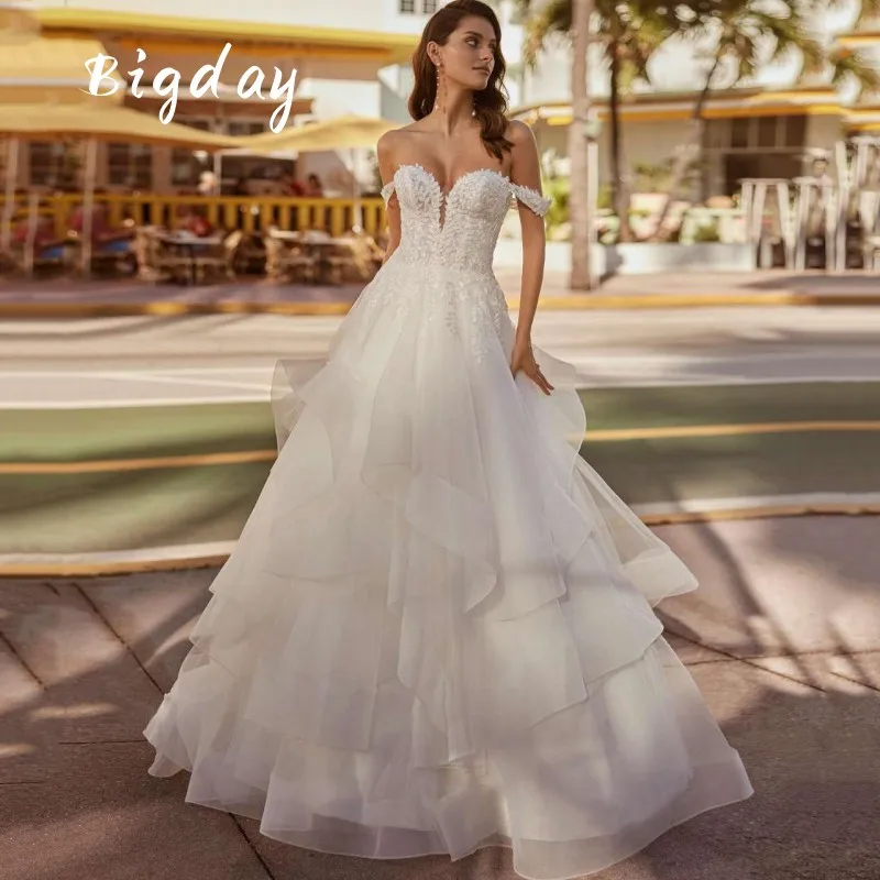 

Elegant A-Line Wedding Dresses Women Open Back Sweetheart Off The Shoulder Lace Tiered Bridal Gown Sweep Train Vestidos De Novia