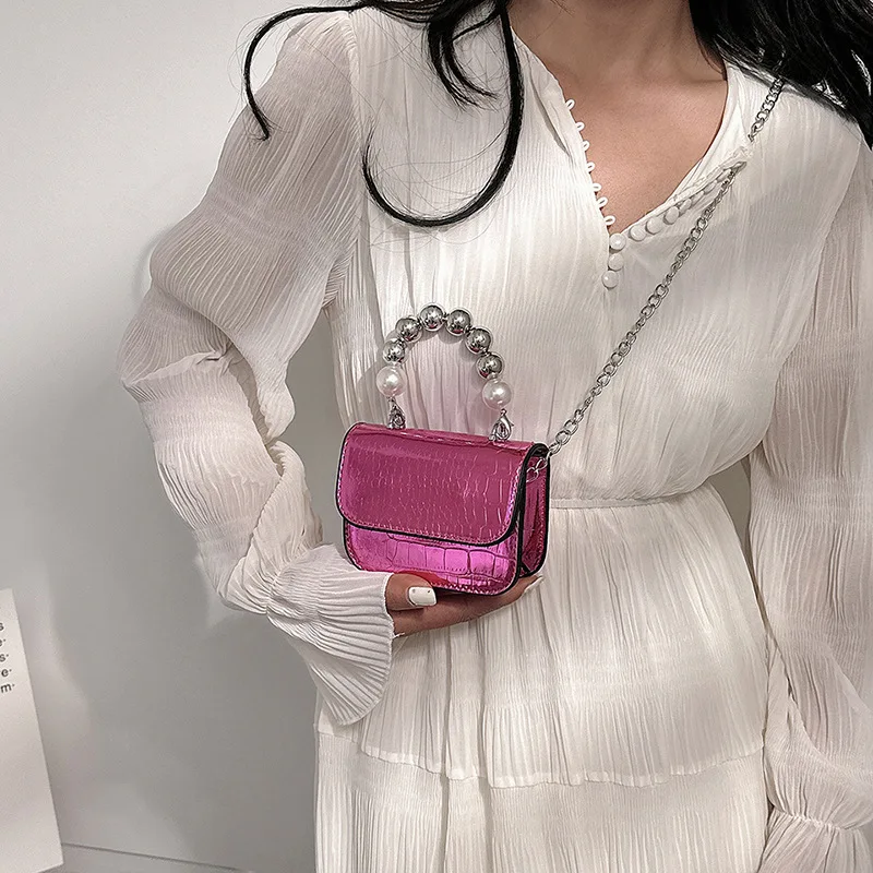 

Small Pearl Handheld Chain Crossbody Bag Popular Key Change Versatile Casual Decoration Bag Shiny Tree Pattern Street Rest Bag