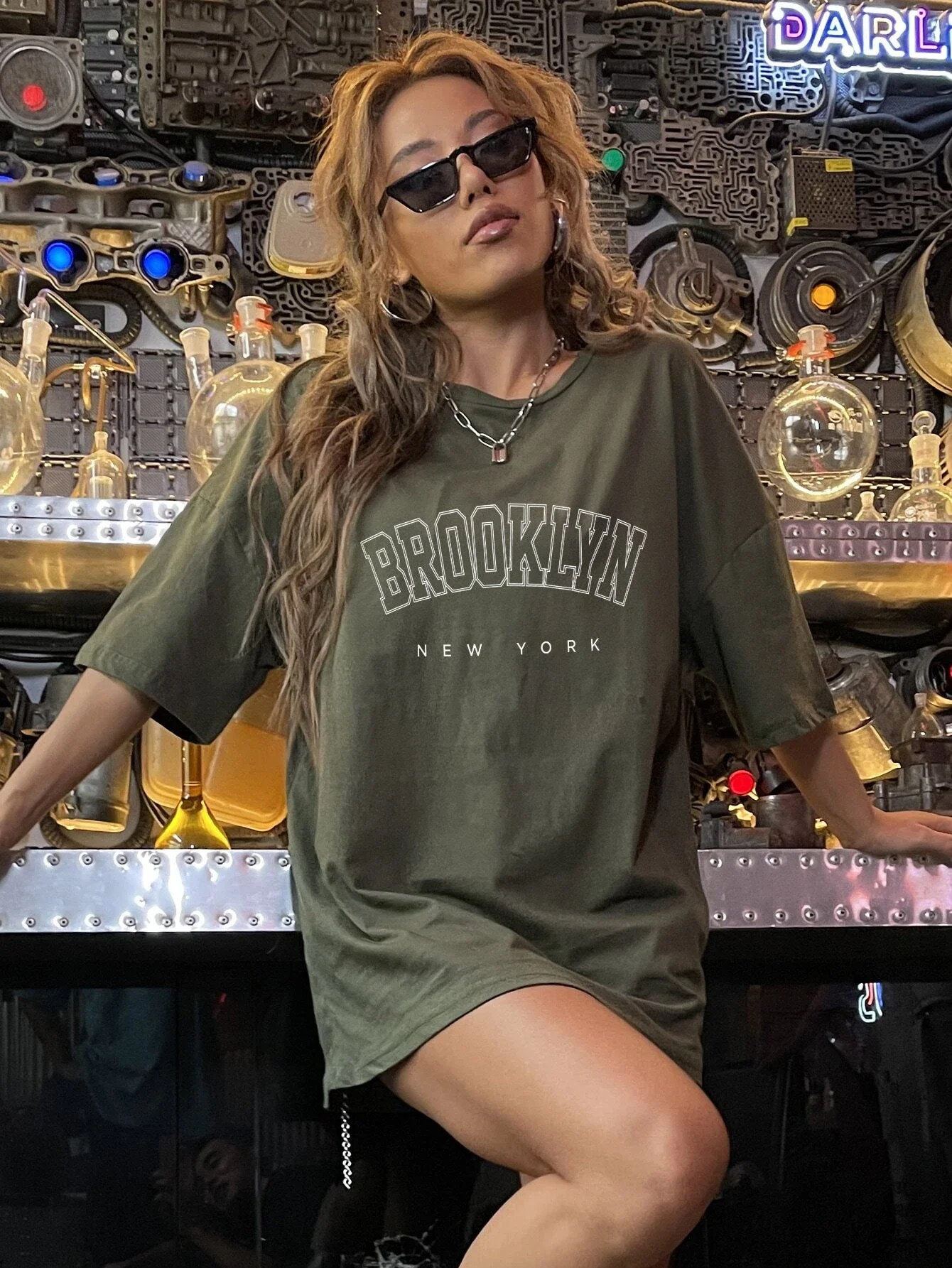 

tops Letter Graphic Drop Shoulder Tee