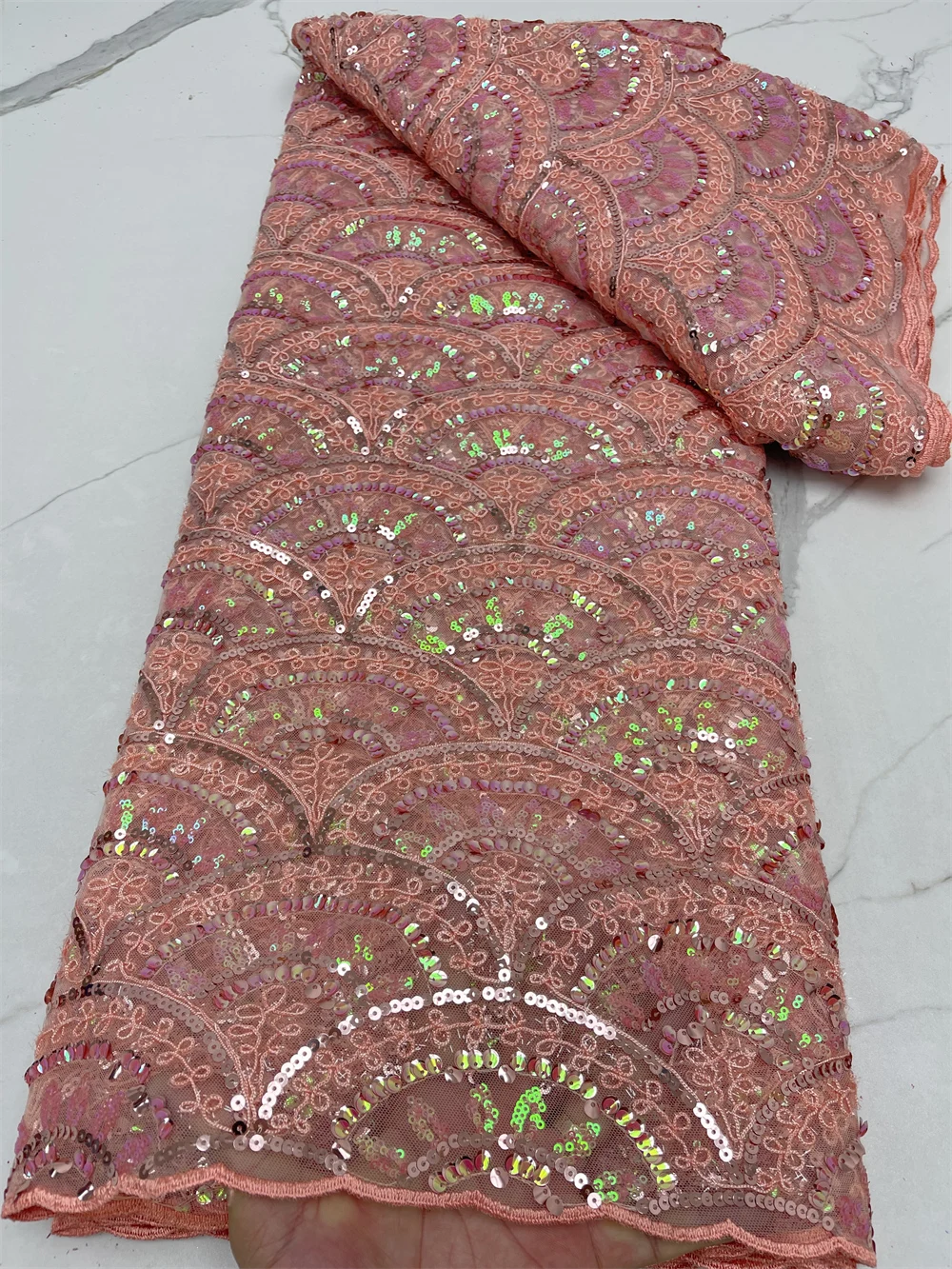 Рисунок 3 - Африканская кружевная ткань 2023