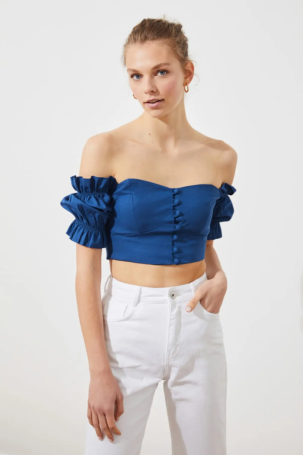 Укороченный топ с пуговицами блузка TWOSS19EH0184 | Женская одежда