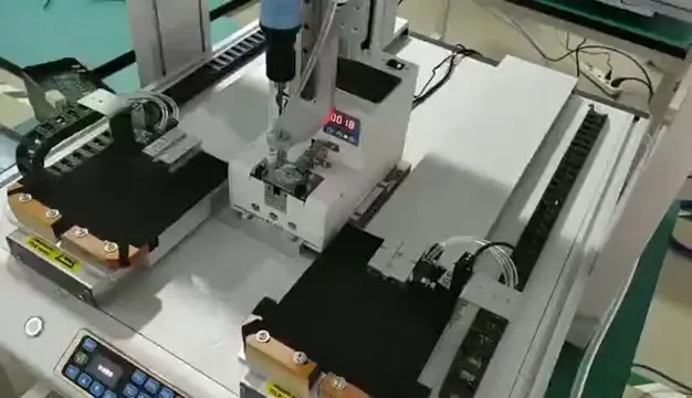 Высокоэффективная заводская цена автоматическая машина для сборки винтов