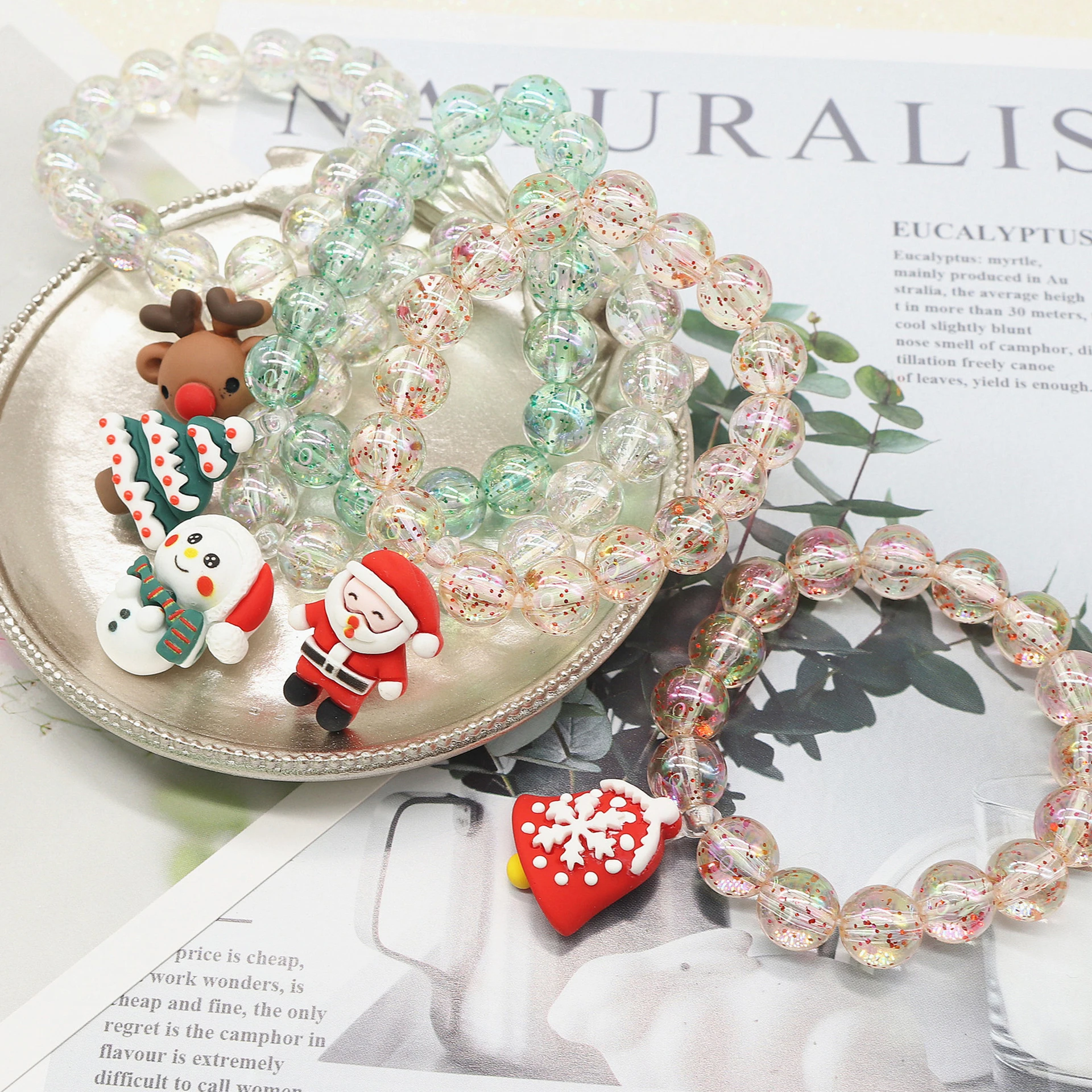

Children Bracelet Wholesale Santa Claus Trees Cute Pendant Friendship Bracelets Candy Colored Acrylic Beaded Bangle Christmas