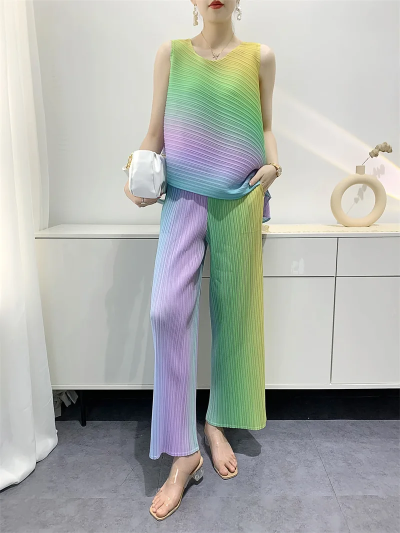

Pleated Tops Gradient Color 2023 Summer New Undershirt Irregular Fashion Versatile Temperament Casual Plus Size Women Clothing