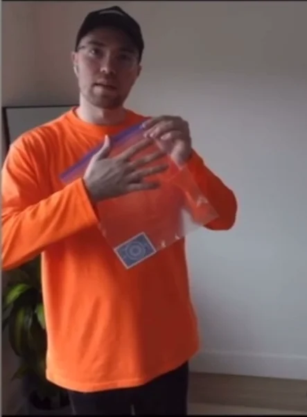 

Card Vanish in Bag by Calen Morelli - Magic Tricks