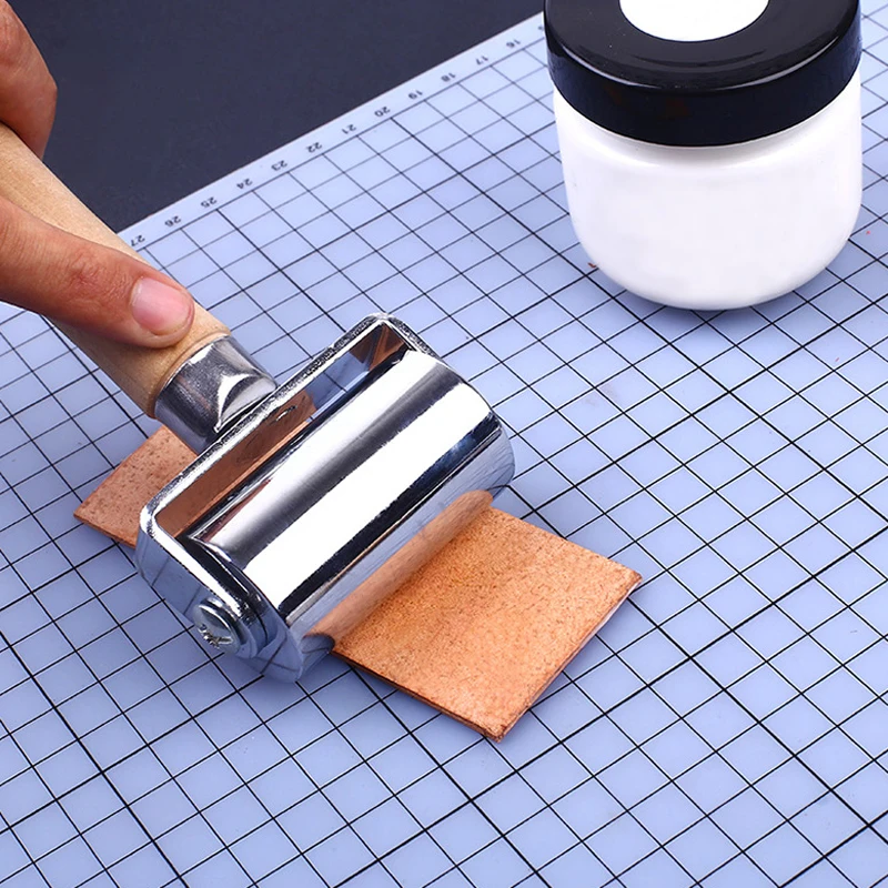 

Leather Roller Rolling Rubber Wheel Handmade DIY Cowhide Leather Art Leather Binder Presser To Flatten Leather Carving Tools