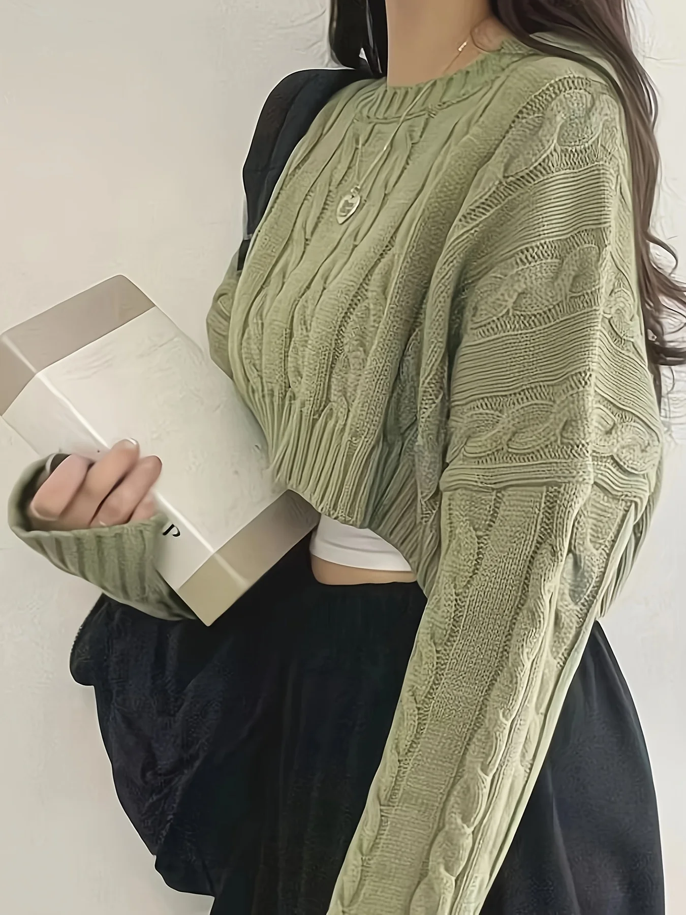 Женский вязаный свитер с круглым вырезом повседневный удобный и элегантный |