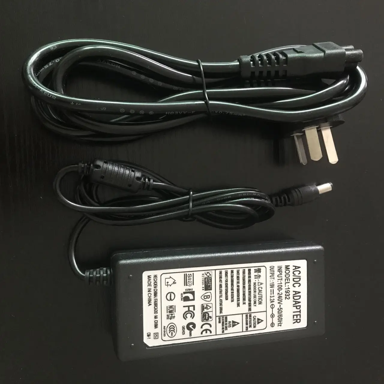 FSM-12S FSM-21S FSM-22S Optical Fiber Fusion Splicer Power Adapter 12S/21S/22S AC/DC Charger 19V 3.2A Made in China