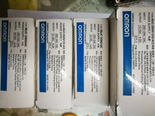 

Switching power supply S8JC-Z05012C S8JC-Z05024C 50W S8JC-ZS05012C-AC2