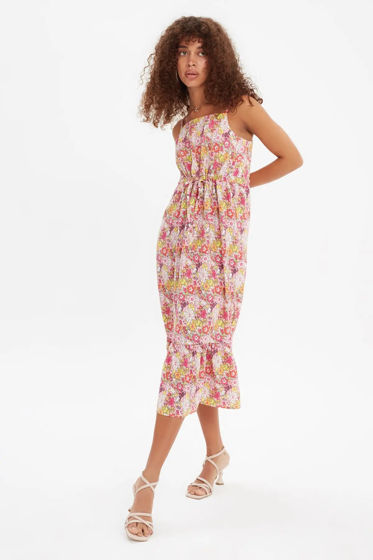 

Trendyol Waist Shirred Halter Dress TWOSS21EL3244