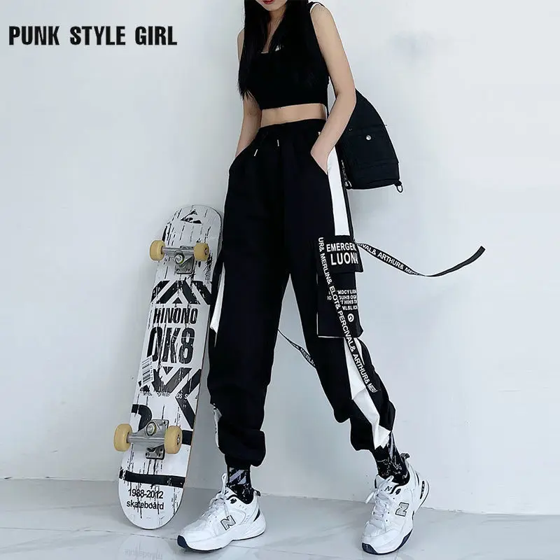 

Punk Harem Pants Women Techwear Loose Cargo Pants Female Gothic Korean Black Baggy Trousers Hippie Jogger Harajuku Sweatpants