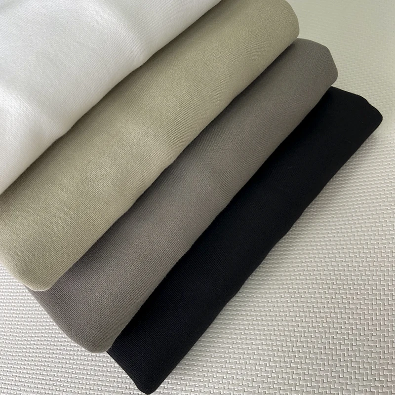 Рисунок 5 - Модная брендовая толстовка с капюшоном