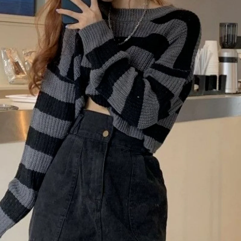 

Hong Kong style retro wear short coat high waist western style striped sweater women spring, autumn and winter hedging laziness