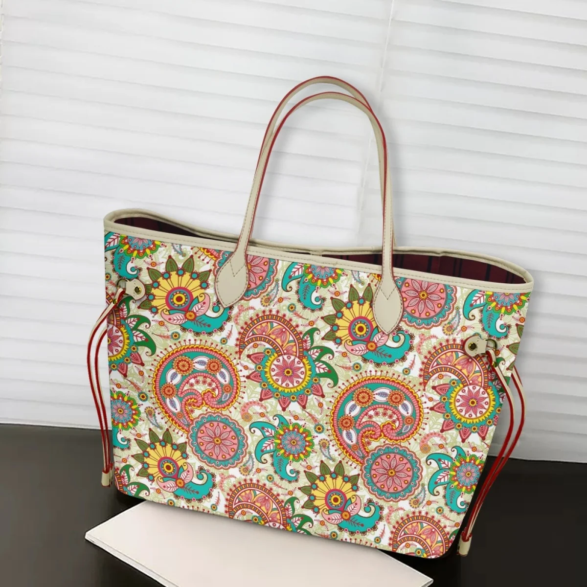 

Tribe Print Women’s Portable Tote Ethnic Style Personalized Female Shoulder Bag Outdoor Street Custom Image Multi Functional 토트백